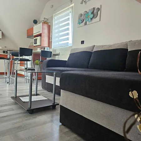 Апартаменты In 36227 *