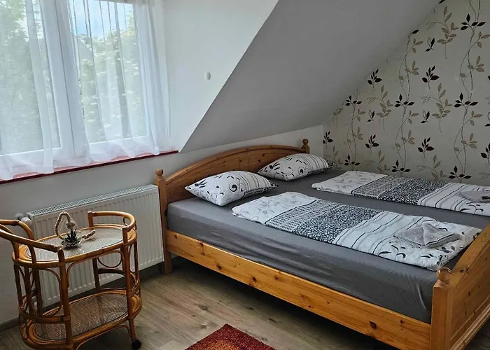 In 36227 بالاتوناكالي