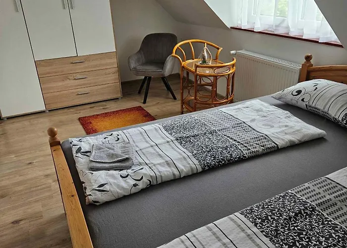 In 36227 بالاتوناكالي